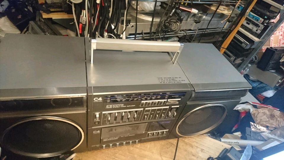 SANYO C4D, Radio-Cassetten-Recorder/Ghettoblaster