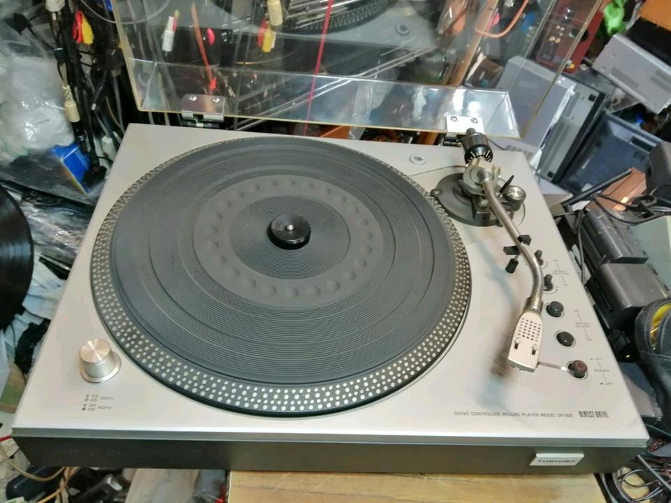 TOSHIBA SR-255, Plattenspieler mit Original-Nadelsystem!