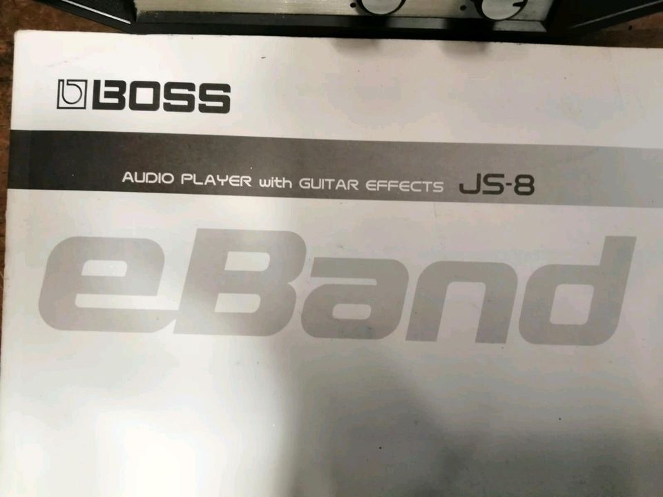 BOSS eBand JS-8, Audio-Player mit Gitarreneffekte + Adapter!!