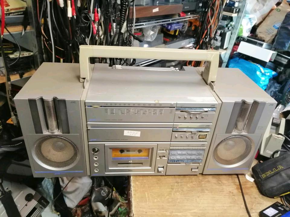 JVC PC-A5L, Radio-Cassetten-Recorder/Ghettoblaster, DEFEKT!!!