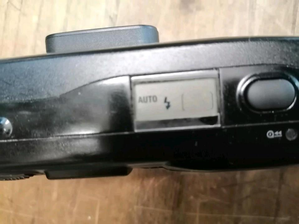NIKON AF600, Analog-Kamera, etwas DEFEKT!!!