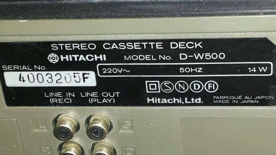 HITACHI D-W500; Doppel-Cassetten-Deck