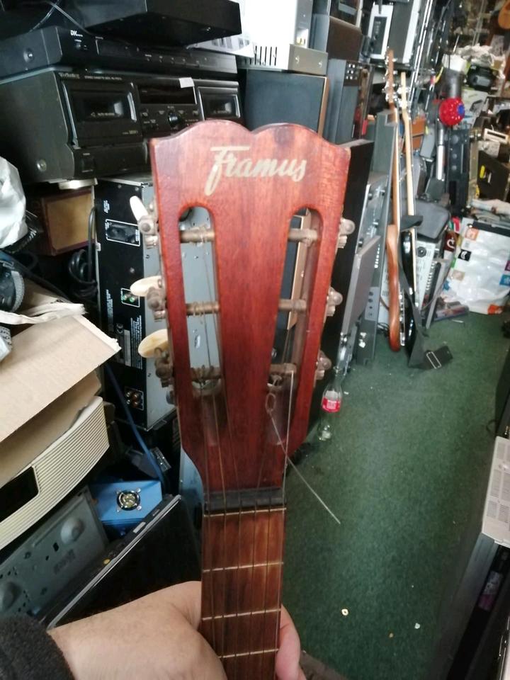 FRAMUS "Built in the heart of the Bavaria! Gitarre!!
