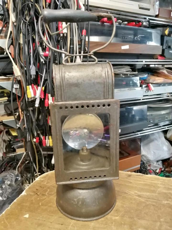 KARBITLAMPE F. F. A. Schulze Berlin (D. R.) NICHT GETESTET!!!