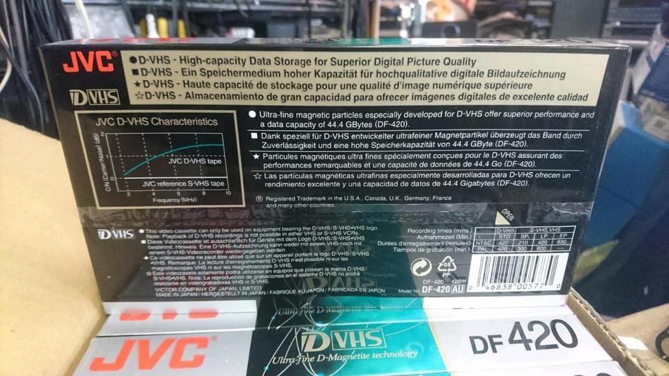 JVC DF-420 D-VHS Digital Videocassetten, 1 Karton/10 Stück - NEU!