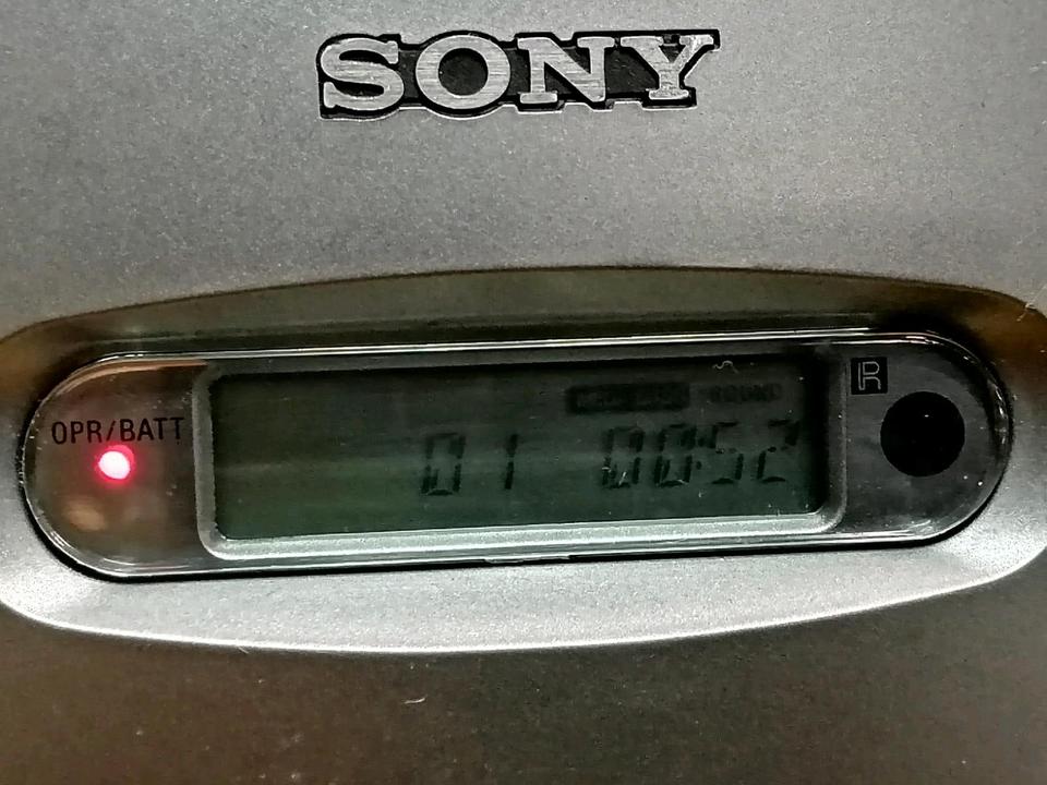SONY CFD-F17CP, Radio-Cassetten-Recorder mit CD!!