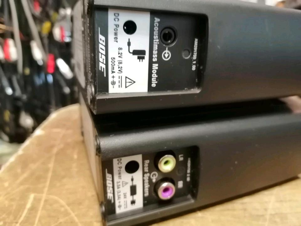 BOSE SL2 wireless Receiver + SL2 wireless Transmitter, 2 Adapter!