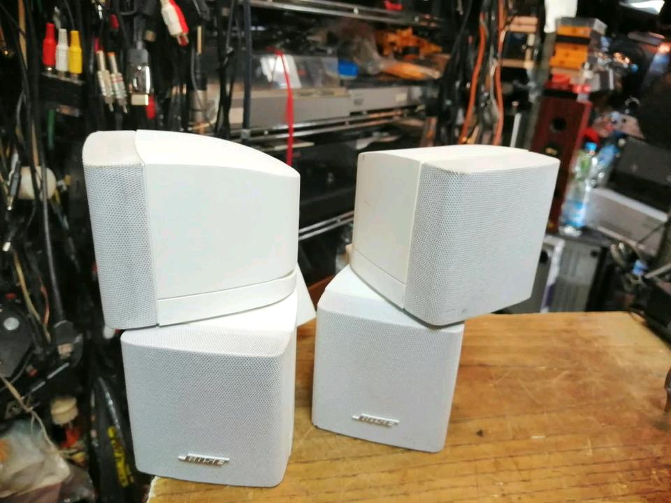 BOSE JEWEL, 2 große und 2 kleine Boxen!!