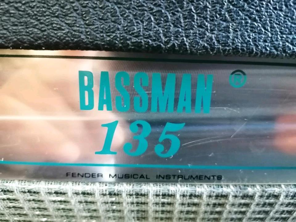 FENDER BASSMAN 135 Röhrenverstärker + BASSMAN Speaker