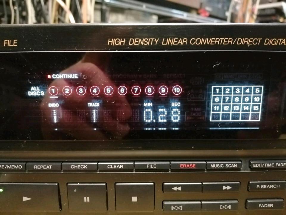 SONY CDP-C910, 10fach-Wechsler-CD-Player, guter Zustand!!!