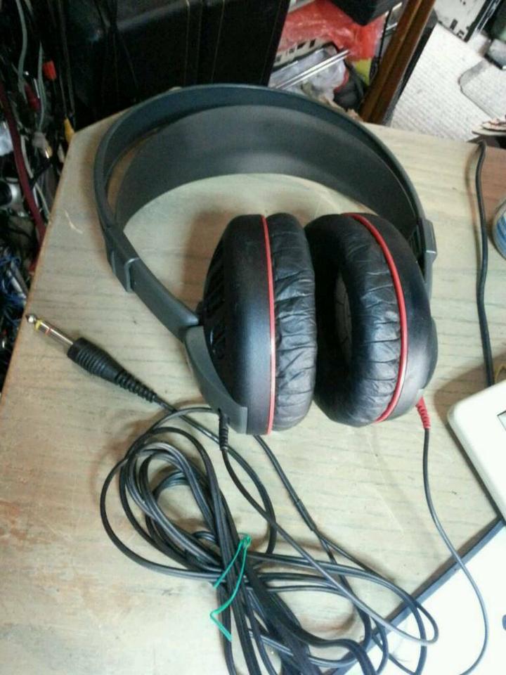 SENNHEISER HD 520; Kopfhörer, 300 Ohm, guter Zustand!