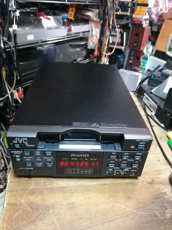 JVC HDV BR-HD50E DV VCR, Videorecorder mit Zubehör!!