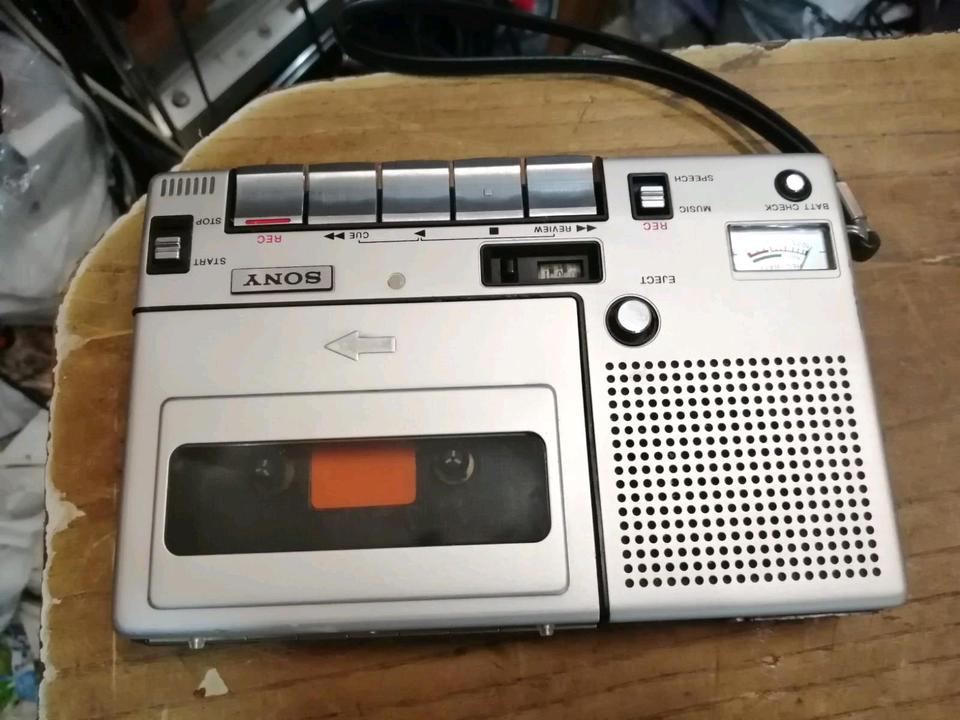 SONY TC-150 Cassetten-Recorder, ohne Adapter! Guter Zustand!