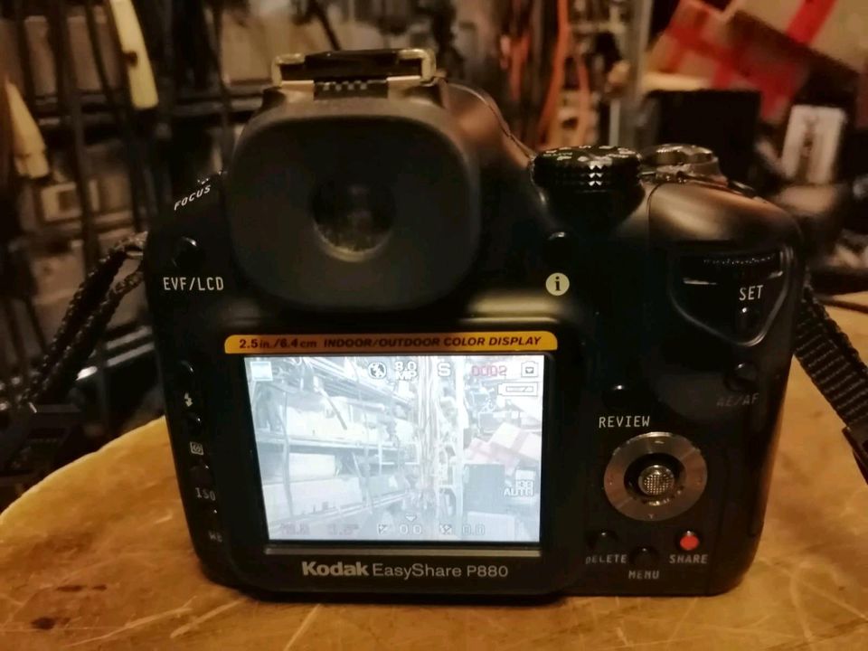 KODAK EasyShare P880, Digital-Kamera mit Zubehör!!!