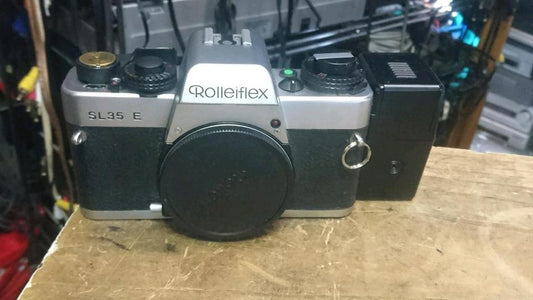 ROLLEIFLEX SL35 E + CHINON Info BackAnalog-Kamera OHNE Objektiv!