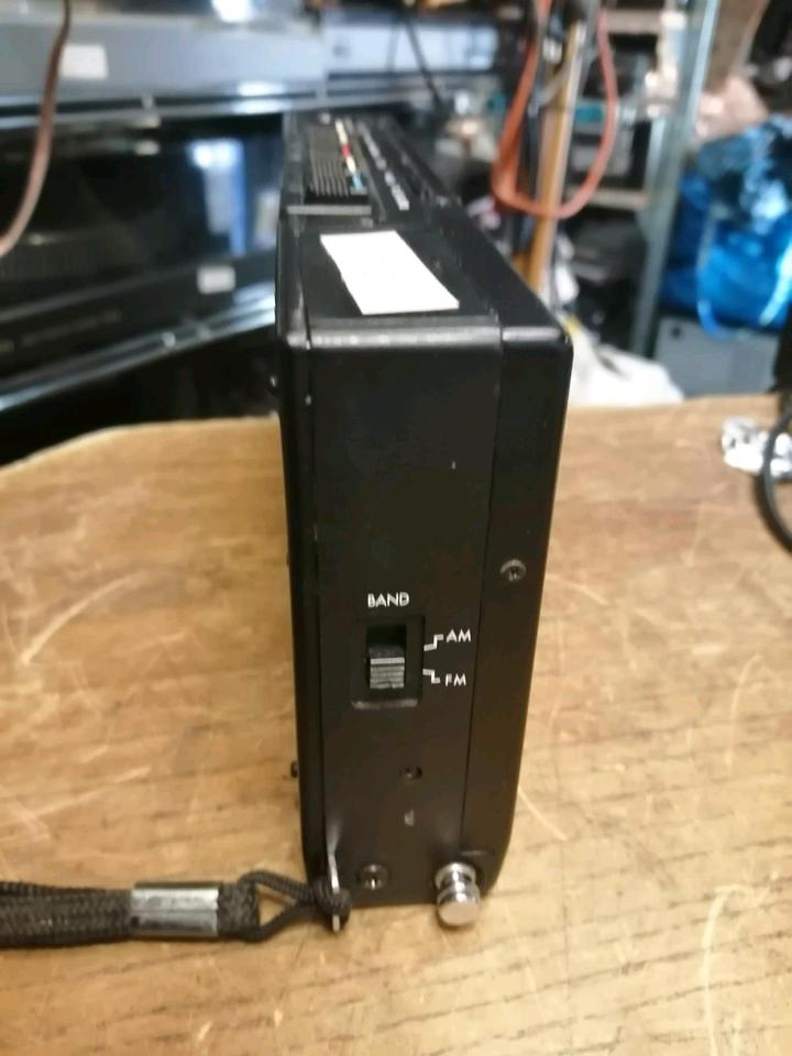 JVC MR-200, Radio-Cassetten-Recorder, etwas DEFEKT!!!