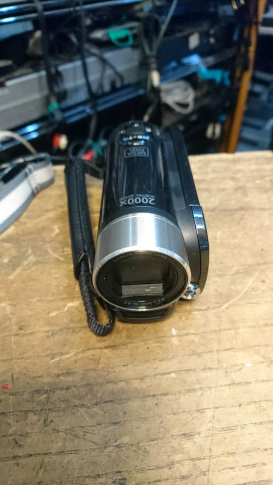 CANON LEGRIA FS22, Videocamera mit Zubehör, OHNE Speicherkarte!!