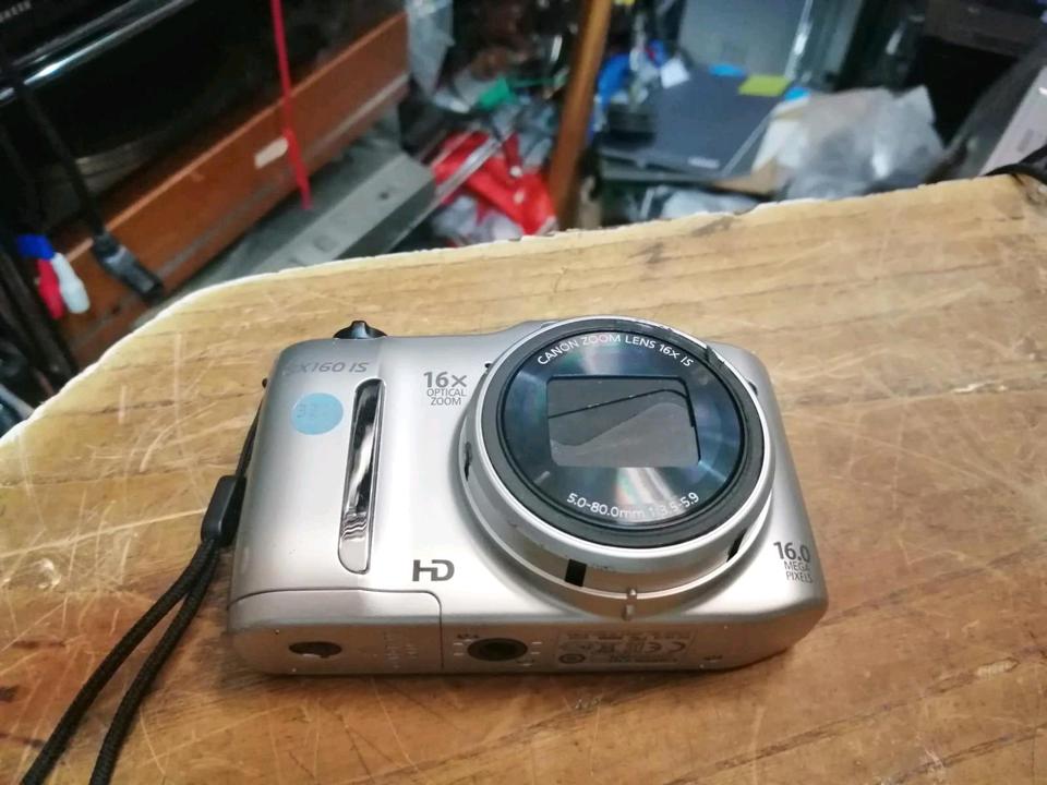 CANON SX160 IS, Digital-Kamera OHNE Speicherkarte!!