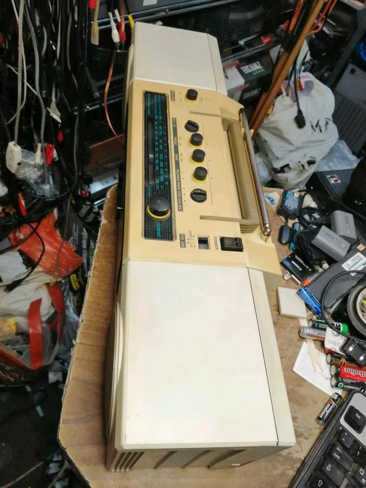 RFT SKR1200 PARTY, Radio-Cassetten-Recorder, guter Zustand!!