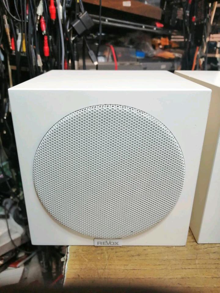 REVOX Re: Sound Spiccolo 02, 2 kleine Boxen!!