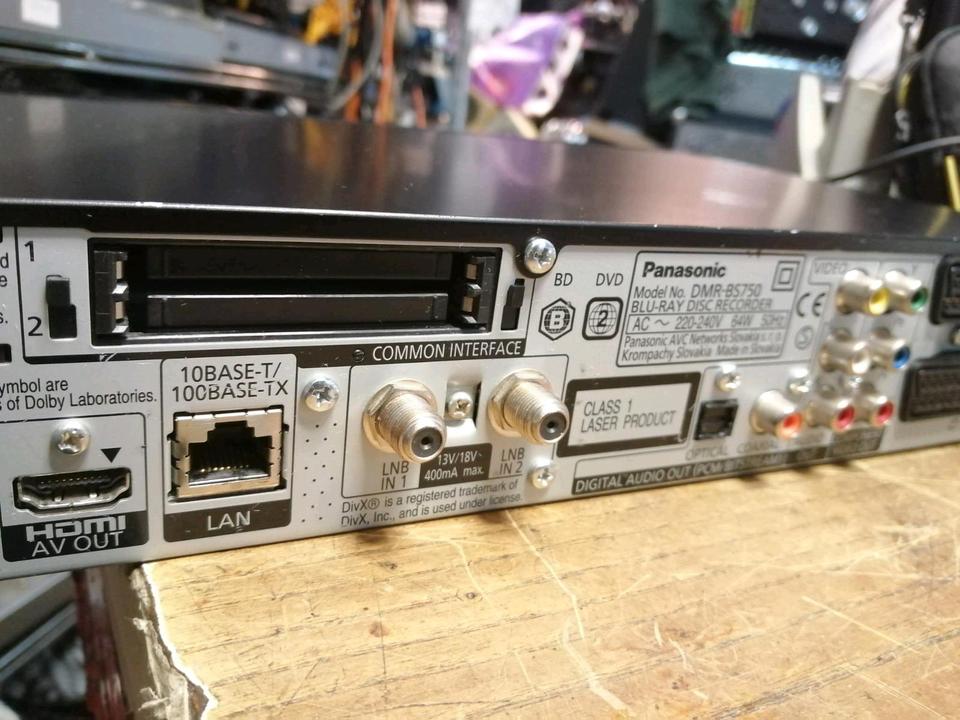 PANASONIC DMR-BS750, Blu-Ray-Recorder, 250 GB Festplatte HDD!!