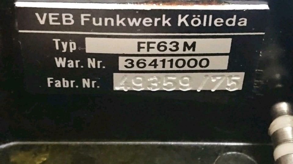 VEB FUNKWERK KÖLLEDA, Militär-Telefon Typ: FF63M, NICHT GETESTET!