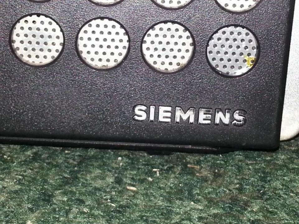 SIEMENS Planar 412, Radio-Cassettenrecorder, Cassettenteil DEFEKT