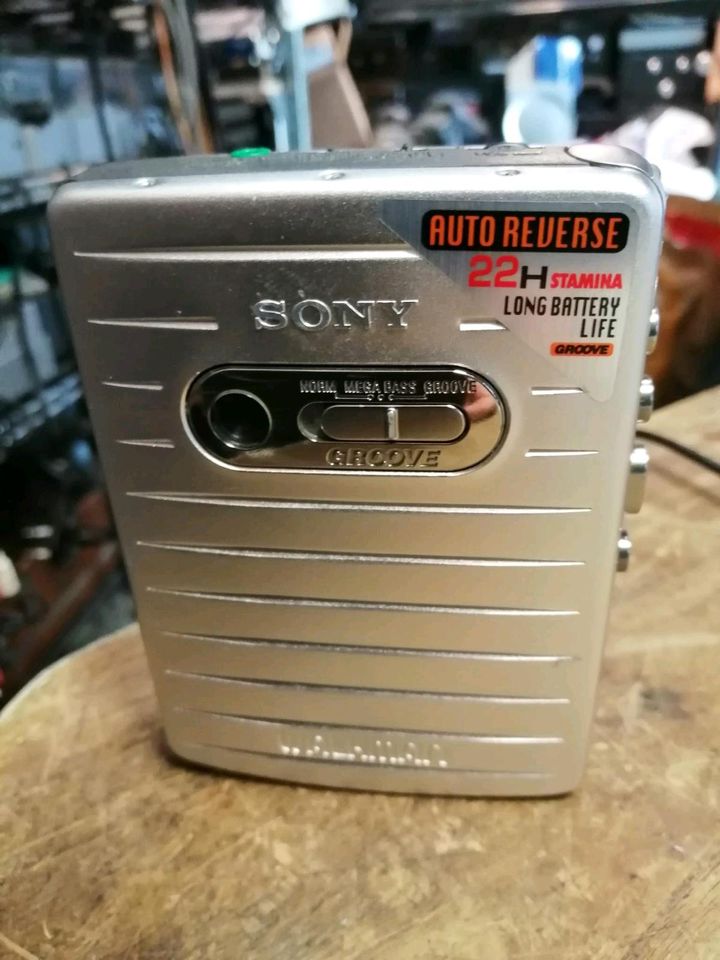 SONY WM-EX368, Walkman mit NEUEN Antriebsriemen, Alu-Gehäuse!!