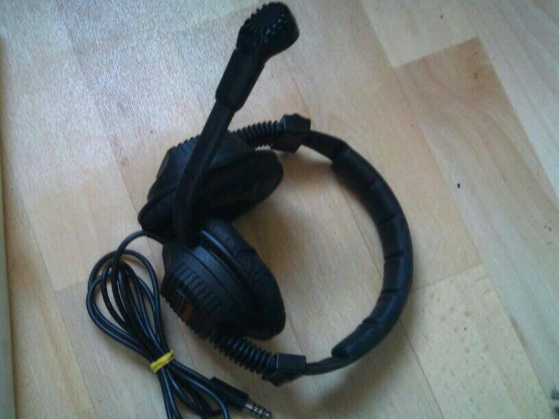 Headset + Mikrofon TANBERG; Kopfhörer/Mikrofon; NEU!!