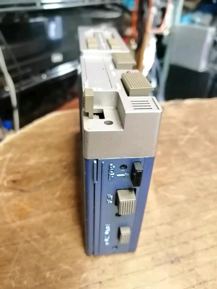 "FELLOW" Model FE-I, Walkman OHNE Adapter!!