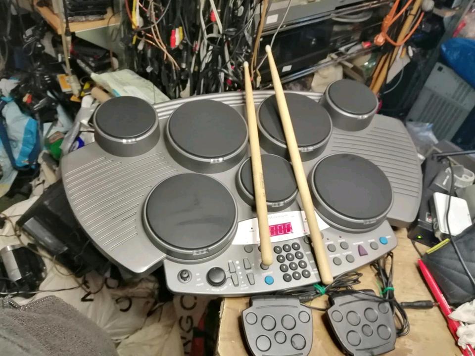 Millennium MD-70, Digital-Schlagzeug mit Zubehör!!!
