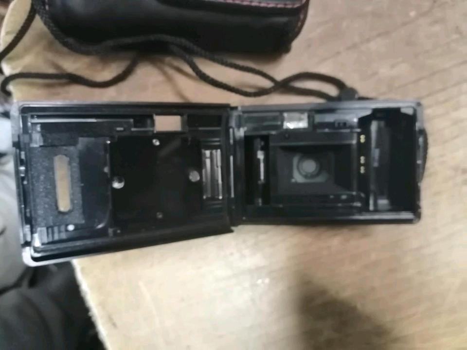 OLYMPUS AF-10, Analog-Kamera mit Original-Tasche!!!