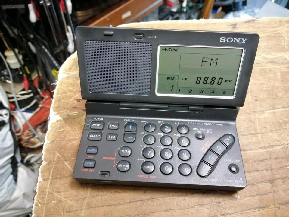 SONY ICF-SW100, Weltempfänger/Radio, OHNE ADAPTER!!