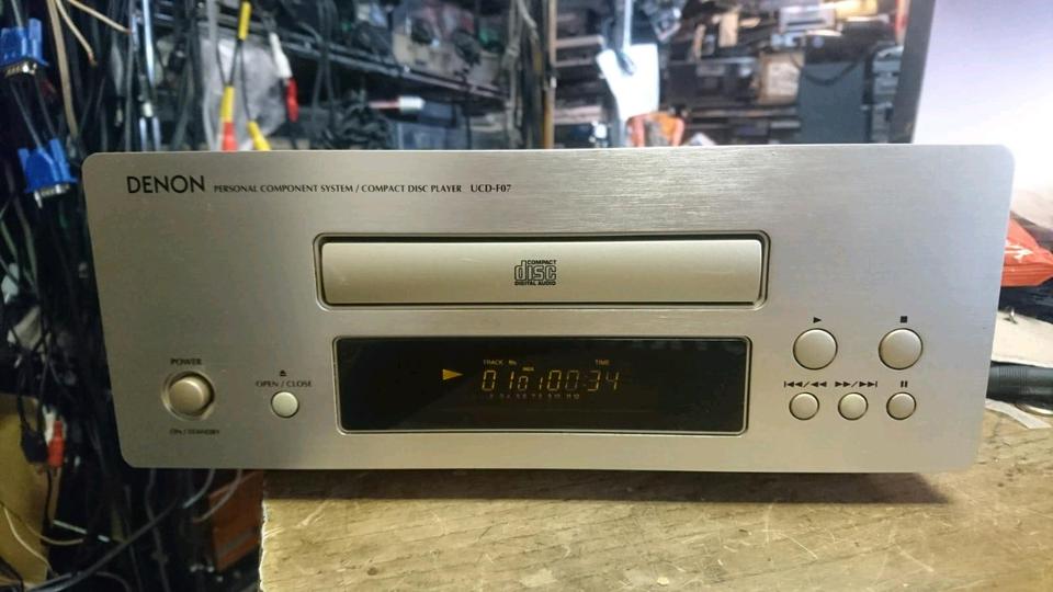 DENON UNIT No. UCD-F07, CD-Player OHNE Fernbedienung!!