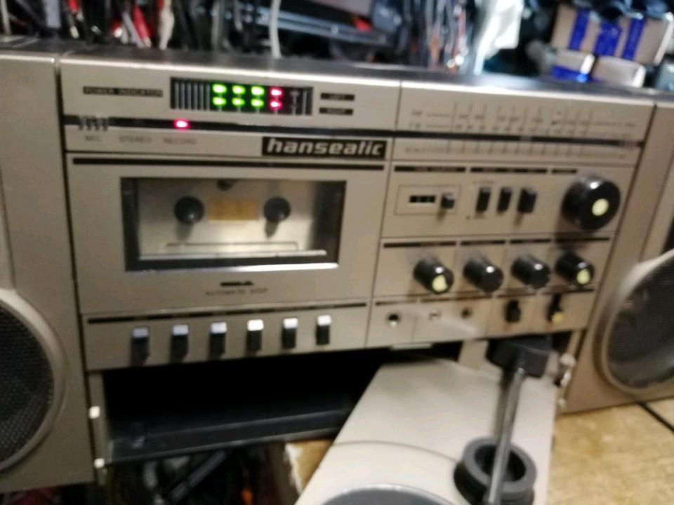 HANSEATIC Havauxes STPR4000, Ghettoblaster mit Plattenspieler!!!