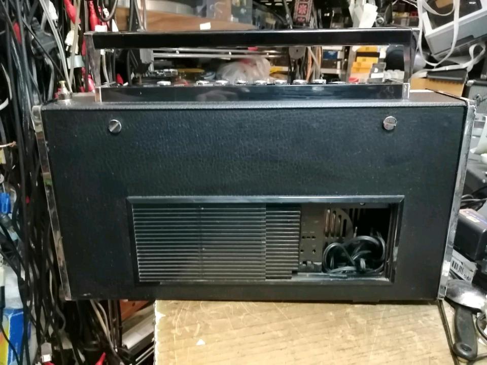 GRUNDIG ocean*boy 210, Radio, etwas DEFEKT!!