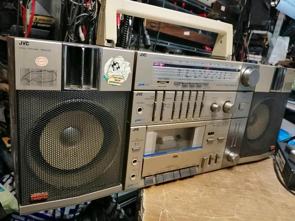JVC PC-R11L, Radio-Cassetten-Recorder, etwas DEFEKT!!!!