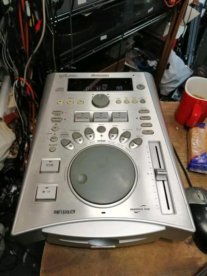 OMNITRONIC DJS-1100, DJ-CD-Player, DEFEKT!!!