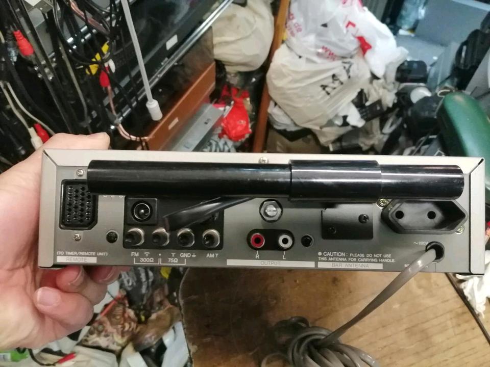 AIWA R50 Tuner, DEFEKT!!!