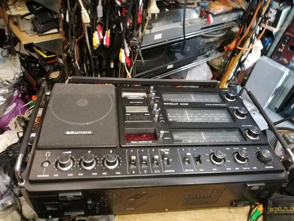 GRUNDIG SATELLIT 3400 Professional, Radio, guter Zustand!!
