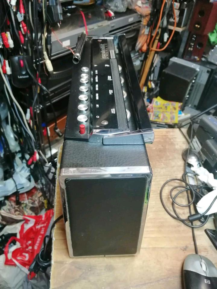 GRUNDIG SATELLIT AMATEUR, Radio!!!
