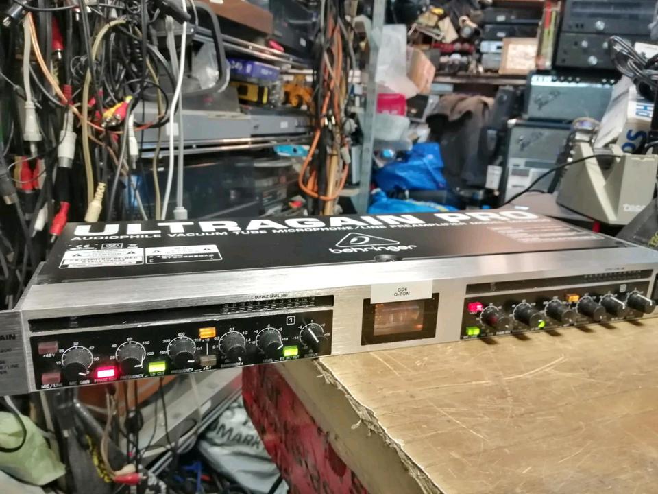BEHRINGER Ultragain Pro Mic, Vakuumrõhrenverstärker!!