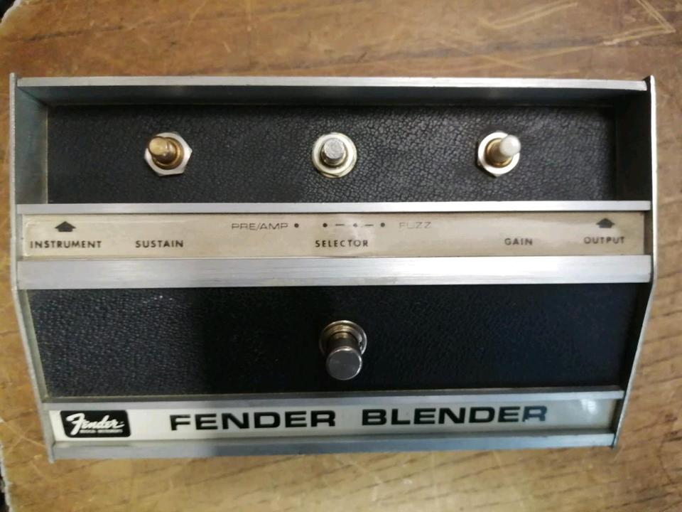 FENDER BLENDER 3 Knopf' 76, Effekt-Gerät OHNE Adapter!!!