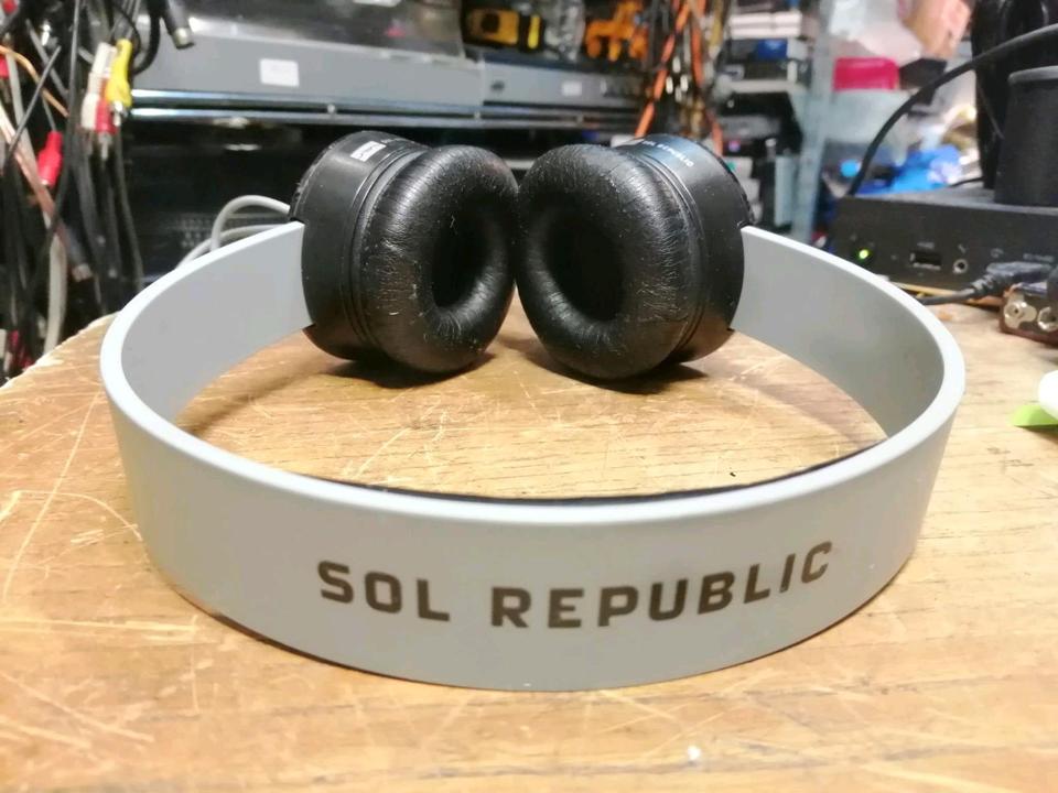 SOL REPUBLIC - Kopfhörer, Kabel mit 6,3 mm Klinkestecker!!