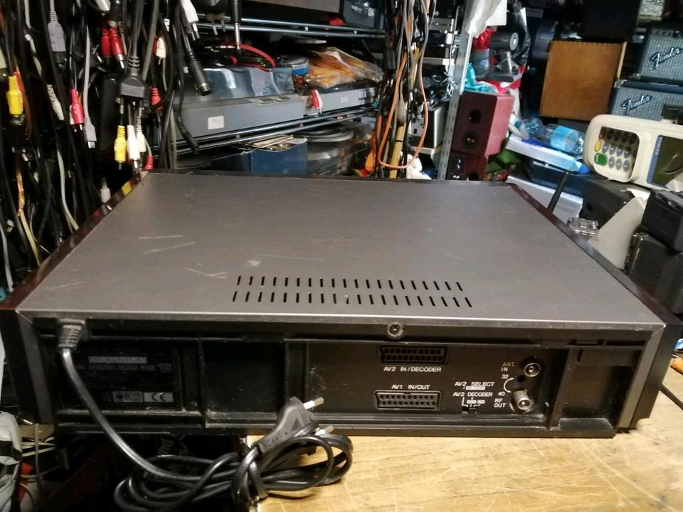 JVC HR-E226EG, Videocassettenrecorder, guter Zustand!!