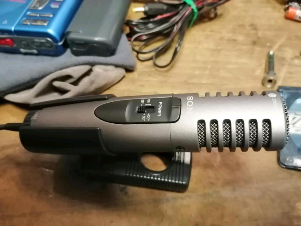 SONY MZ-R35 portable Minidisc-Recorder mit Zubehör!!!