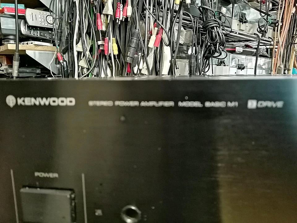 KENWOOD BASIC M1 Stereo Power Amplifier/Endstufe!!!