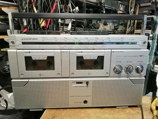 SOUNDMASTER FM/MW Doppel-Radiocassetten-Recorder!!!