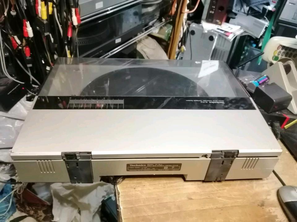 TECHNICS SL-DL5, Plattenspieler, etwas DEFEKT!!!