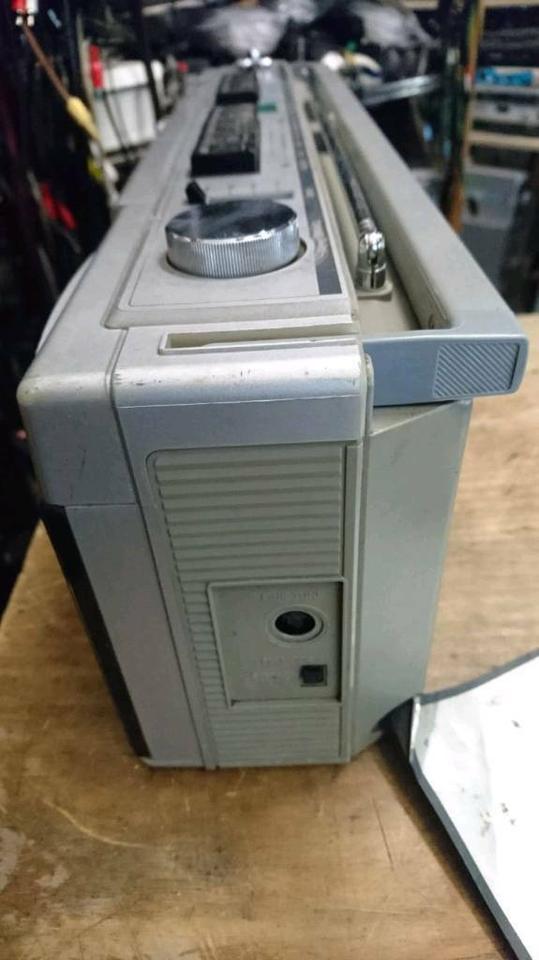 SANYO MW150L, Radio-Doppelcassetten-Recorder, etwas DEFEKT!!